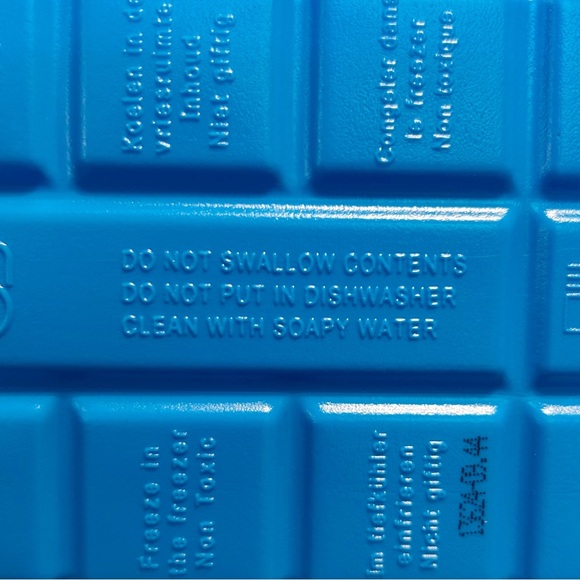 Iceblocks Blue Reusable Ice Pack Food Storage Lunch Bag Cooler Injury First Aid - Picture 6 of 8